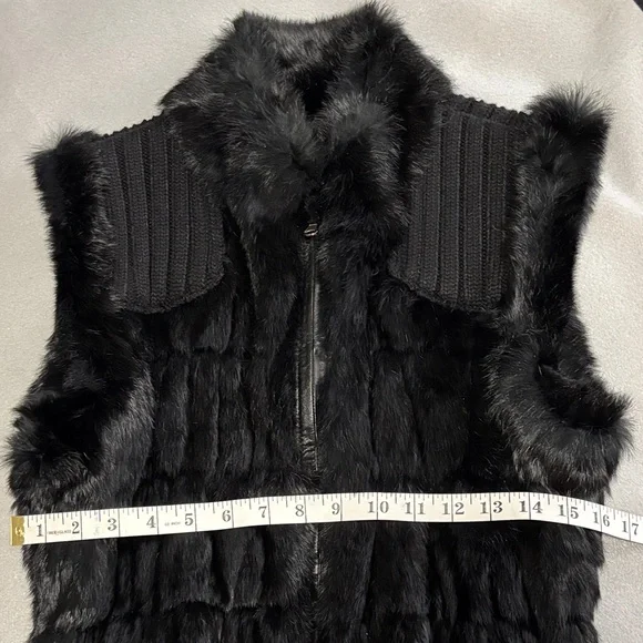 Linda Richards Black Fur Vest with Knit Shoulders and Back - Picture 5 of 7
